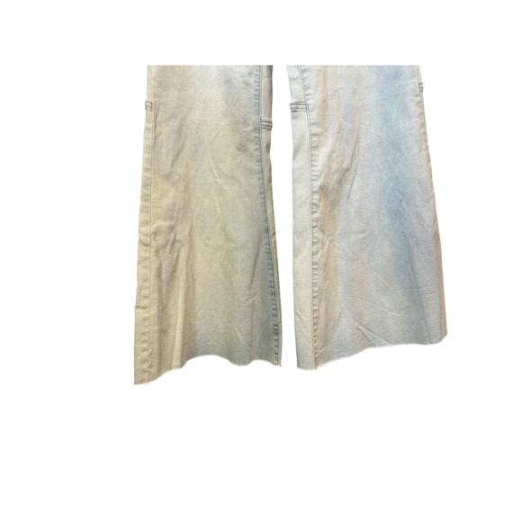 FREE PEOPLE NWT Light Wash High Rise Youthquake Cropped Flare Jeans Size 30 - Picture 7 of 9